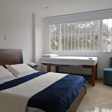 C Hotelera Rey.Es Bogotá Kültér fotó
