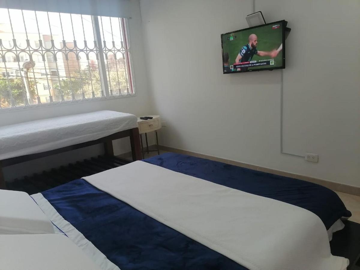 C Hotelera Rey.Es Bogotá Kültér fotó