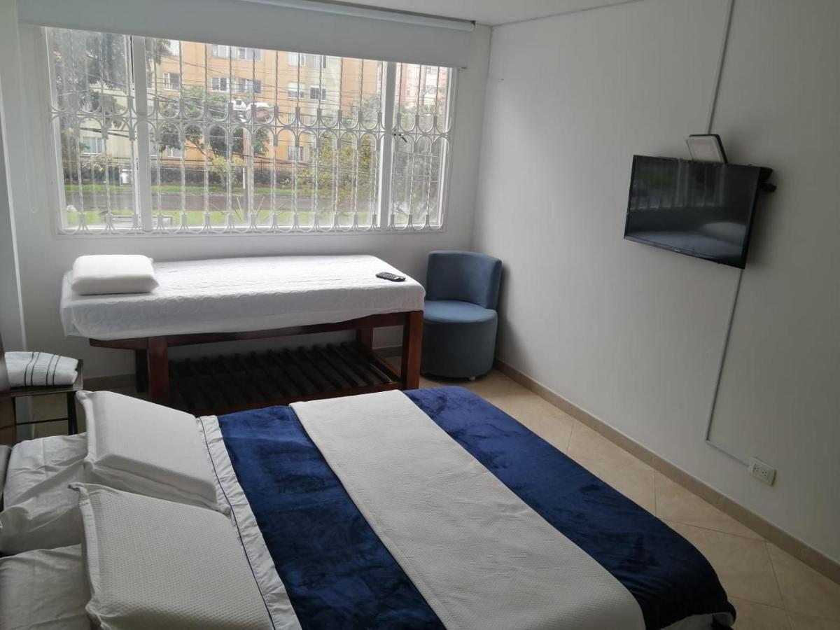 C Hotelera Rey.Es Bogotá Kültér fotó